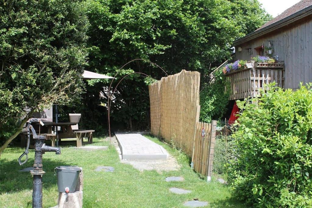 Gite Les 7 Frenes Vaux-sur-Sure Exteriér fotografie