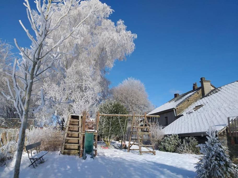Gite Les 7 Frenes Vaux-sur-Sure Exteriér fotografie