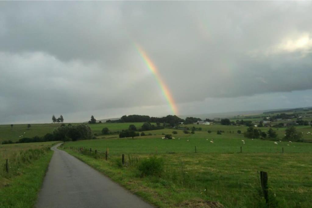 Gite Les 7 Frenes Vaux-sur-Sure Exteriér fotografie
